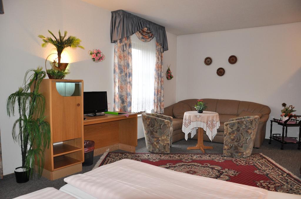 Hotel Fasold Sulzfeld  Bilik gambar