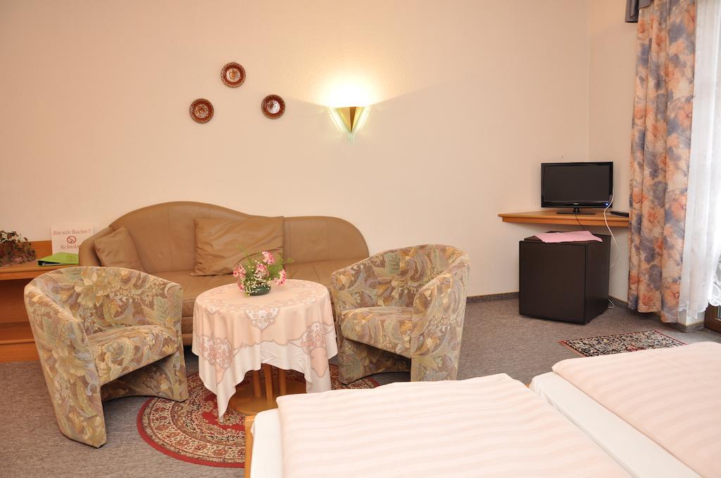 Hotel Fasold Sulzfeld  Bilik gambar